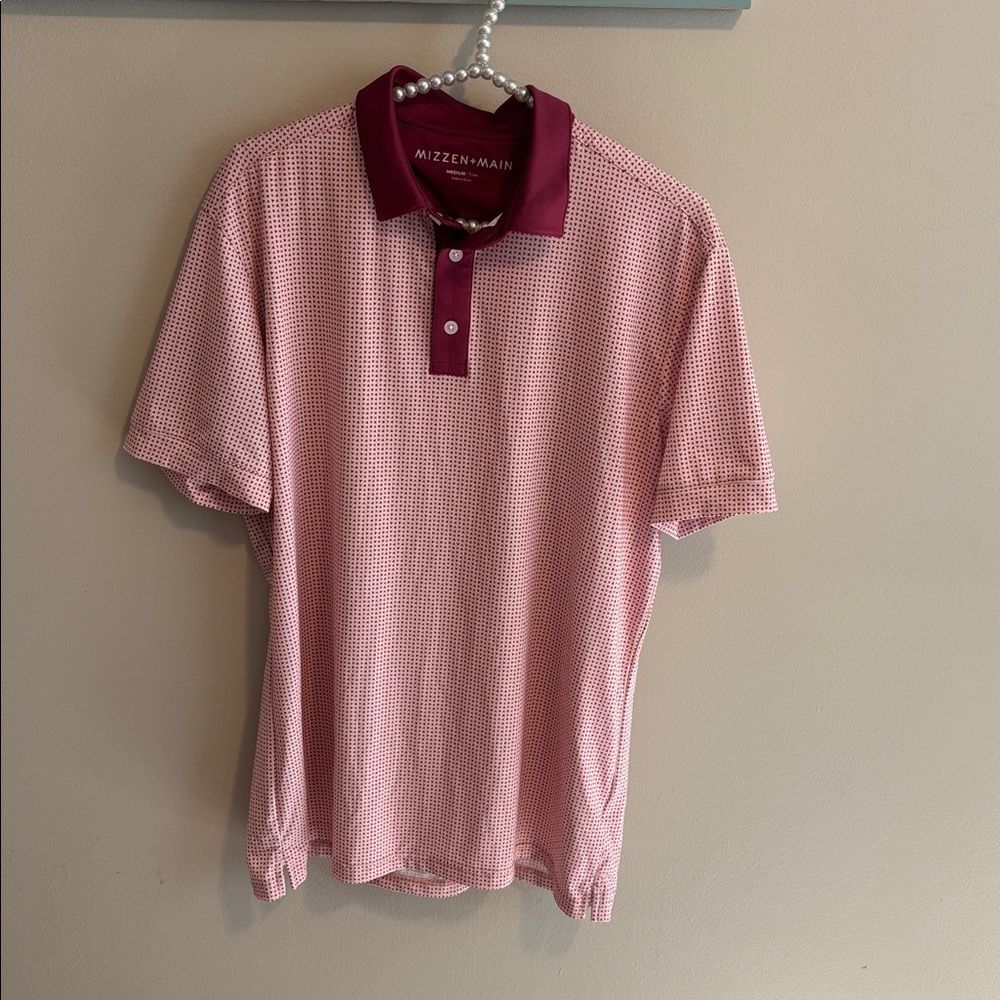 Mizzen+Main Pink and Maroon Polo size medium trim